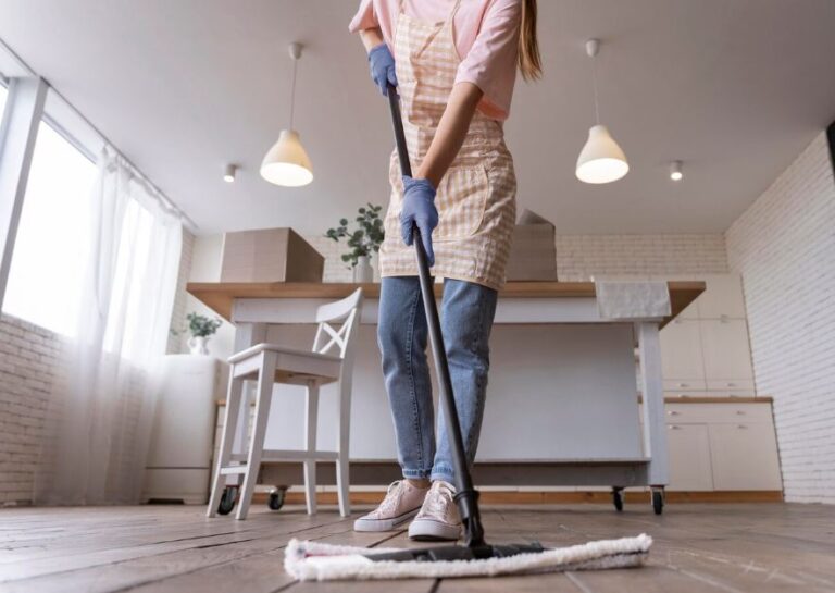 The Benefits of Hiring Professional Apartment Cleaners